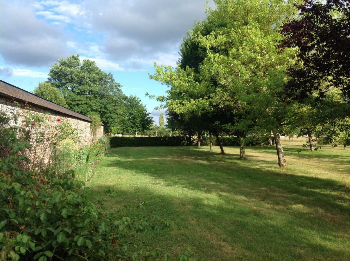 Rouge Maison Bois-Normand-pres-Lyre Exterior photo